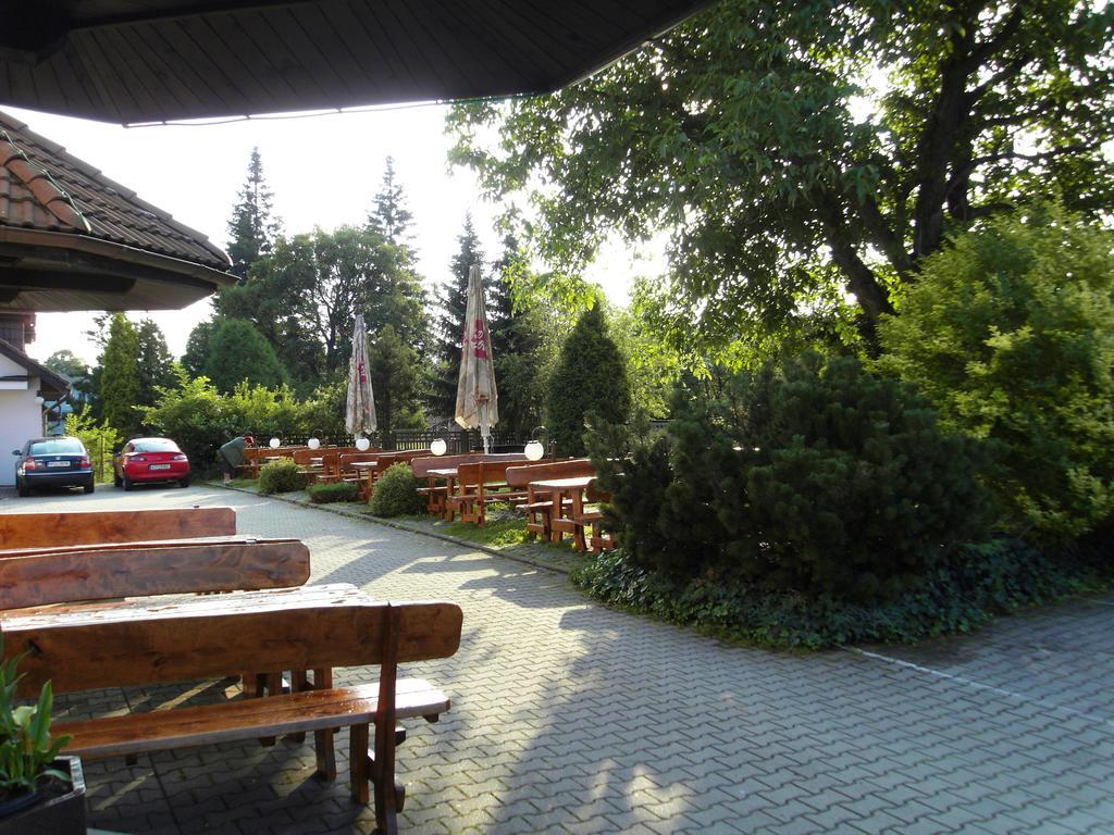 Penzion A Restaurace U Veterana Frenstat pod Radhostem Exterior photo